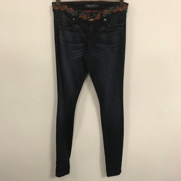 NWOT Level 99 Indigo Embroidered Top Skinny Jeans - Picture 1 of 4